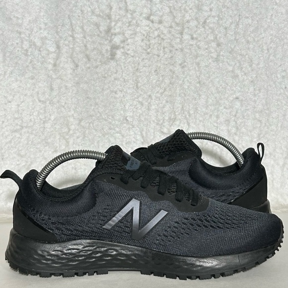 New Balance Womens Black Fresh Foam Arishi v3 Work/Walking Sneakers Shoes SZ 8 - Picture 6 of 12